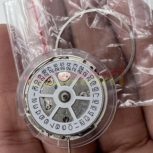 MINGZHU 2813 automatic watch with mechanical movement and date display at 3 o'clock