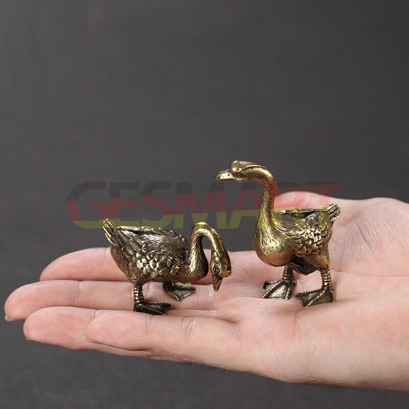 Hand-carved solid copper goose trinket, vintage bronze figurine for unique decor.