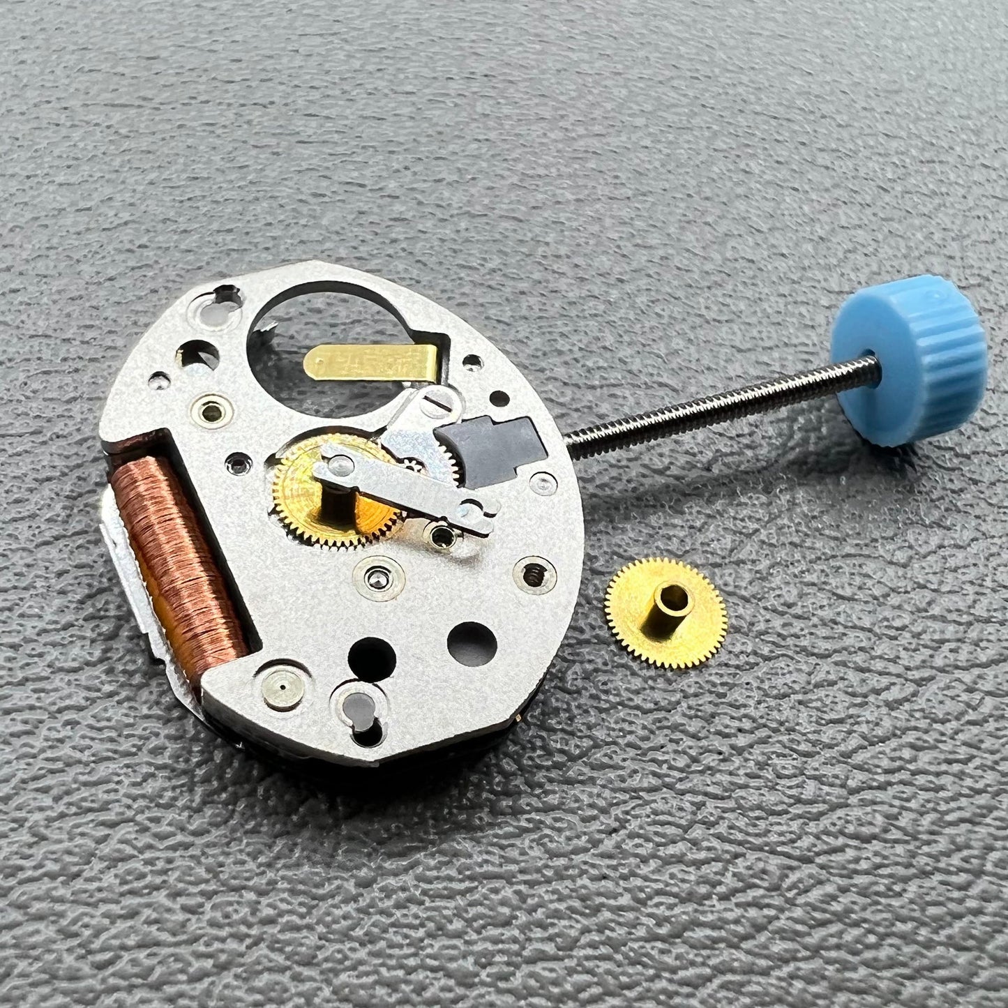 Ronda 751 Swiss quartz watch movement H2, two-hand model for precise timekeeping.