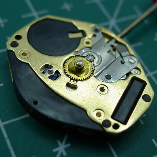 Wholesale ETA 902.002 quartz watch movement with 2 hands, Swiss precision for watch accessories.