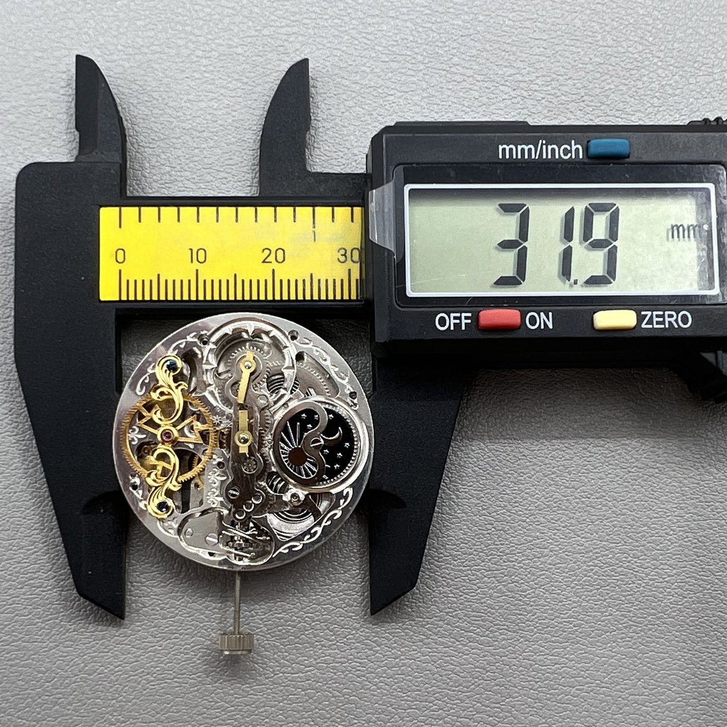 Hangzhou Mechanisches Automatikwerk mit Hohl Doppelfeder Aufzug