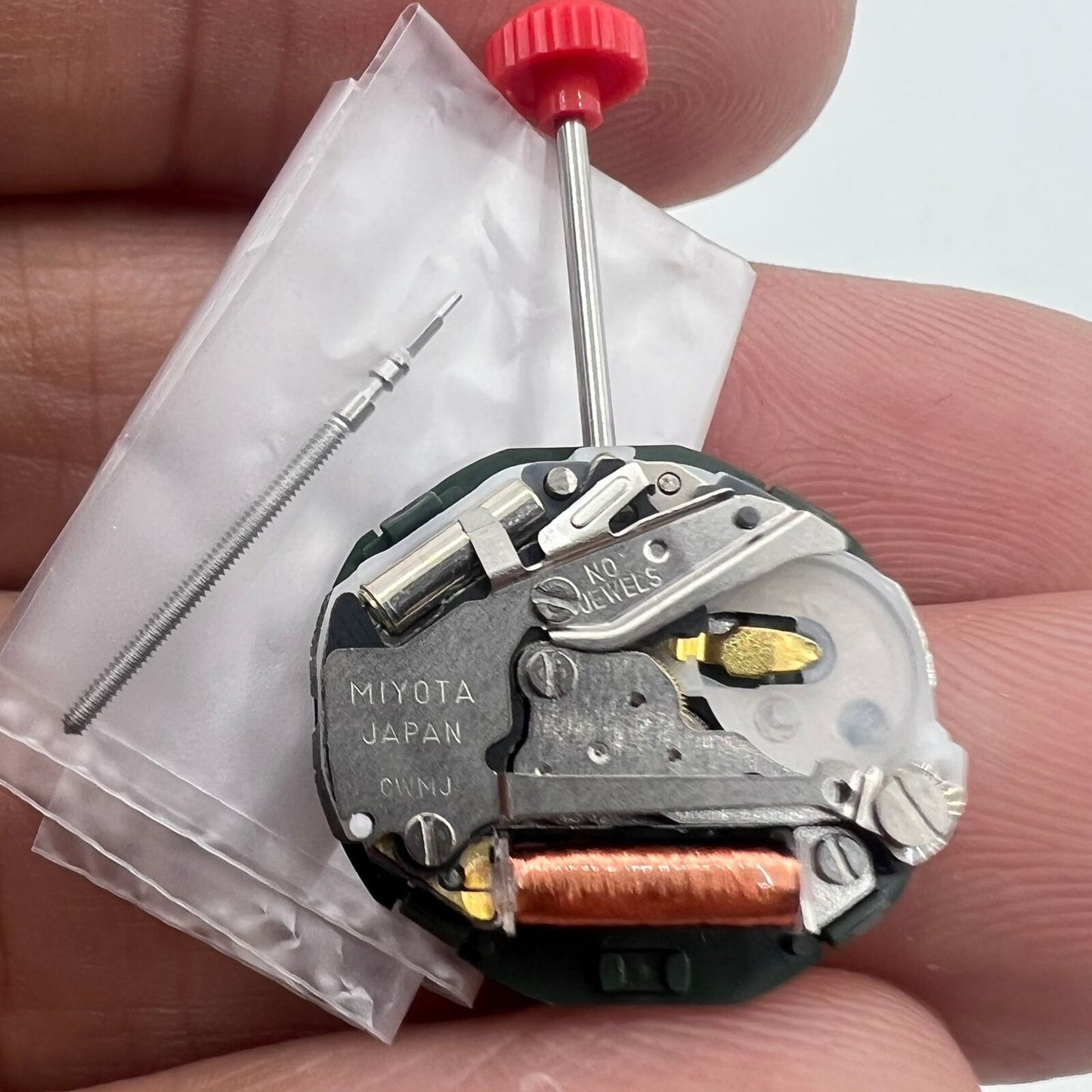 Miyota 2015 Japan Quartz Movement watch accessory, date display at 6 o'clock, precise timekeeping.