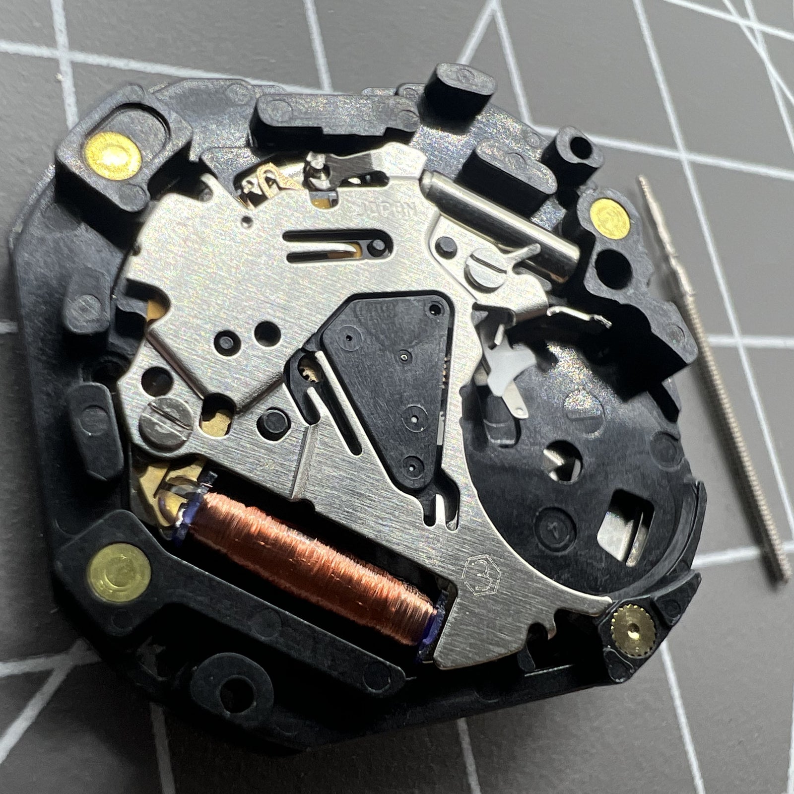 Japan Hattori Epson VX36E quartz watch movement, precise and durable for reliable timekeeping.