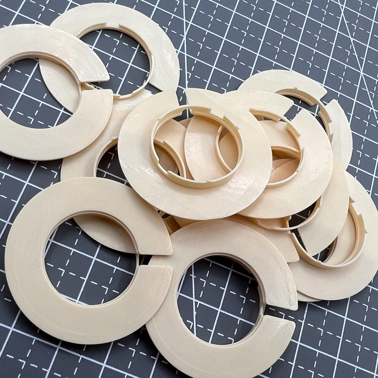 12 pièces 2 tailles de ligne entretoise de boîtier de mouvement support de bague de boîtier #T-676-TAILLE 8,75