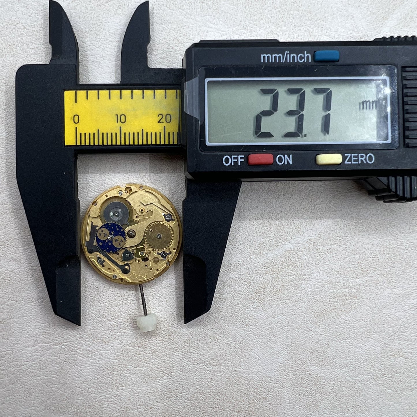 Swiss ETA 255.483 Multifunctional Quartz Movement