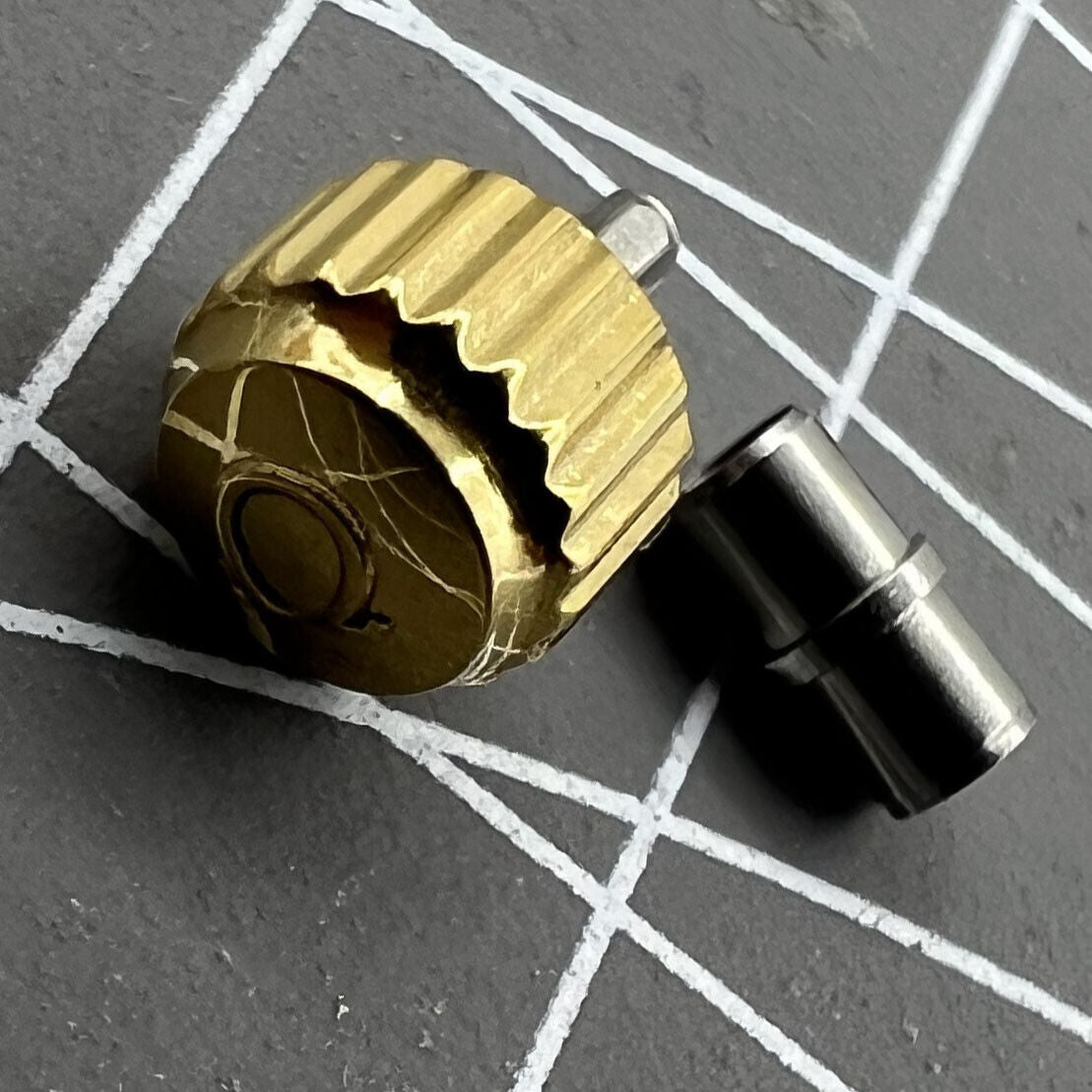 6.0mm Golden Watch Crown with Tube for OMEGA Seamaster 300 Watch Watch Parts
