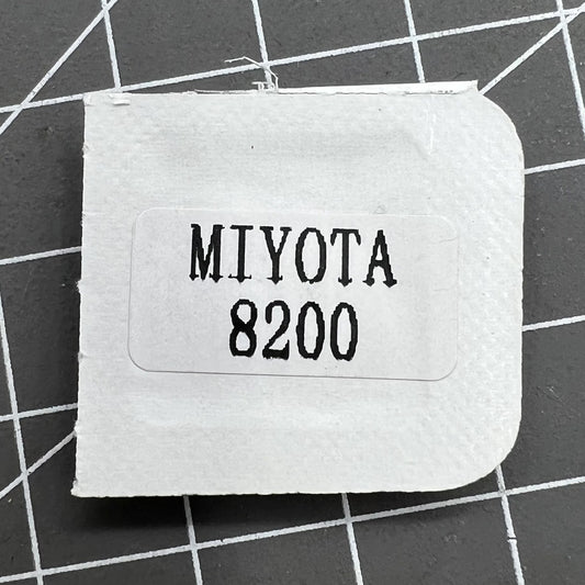 Silver barrel with complete mainspring for Miyota 8200 8215 movement, durable watch accessory part.