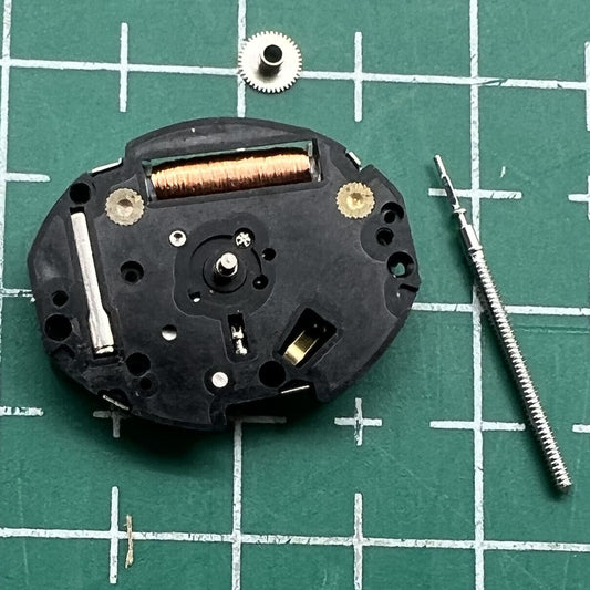 Hattori Epson TMI VC10 quartz watch movement for precise Japan-made watch accessories.