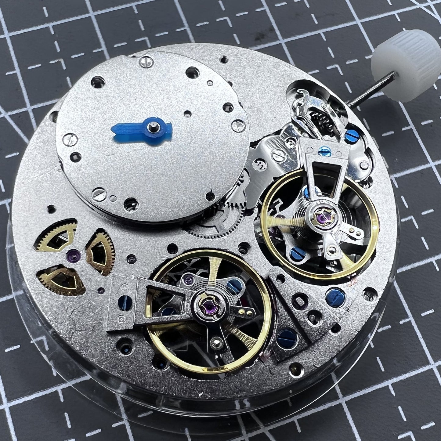 Multifunktionales automatisches mechanisches Uhrwerk mit Doppelunruh