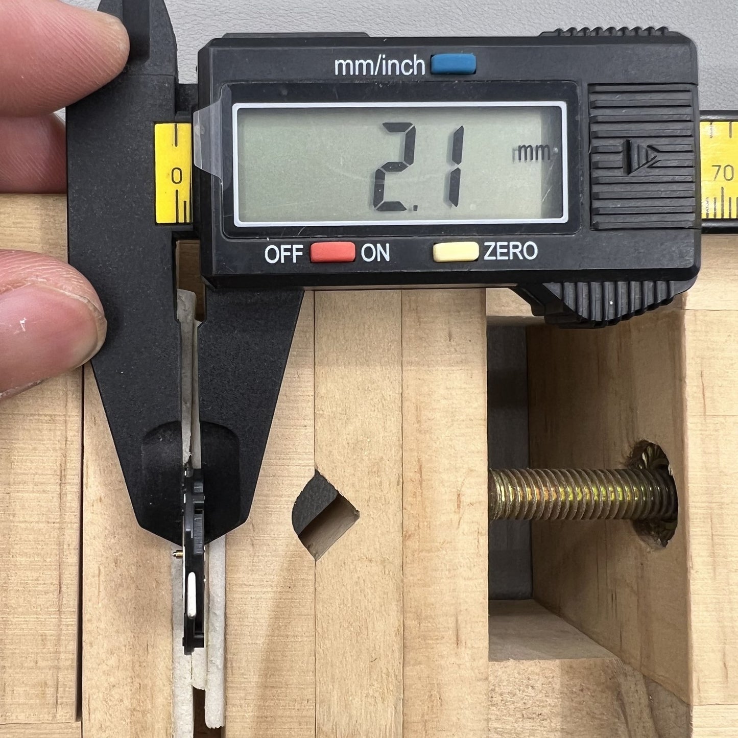 Japan Hattori Epson VX32 quartz watch movement showing date at 3 o'clock for accurate timekeeping.