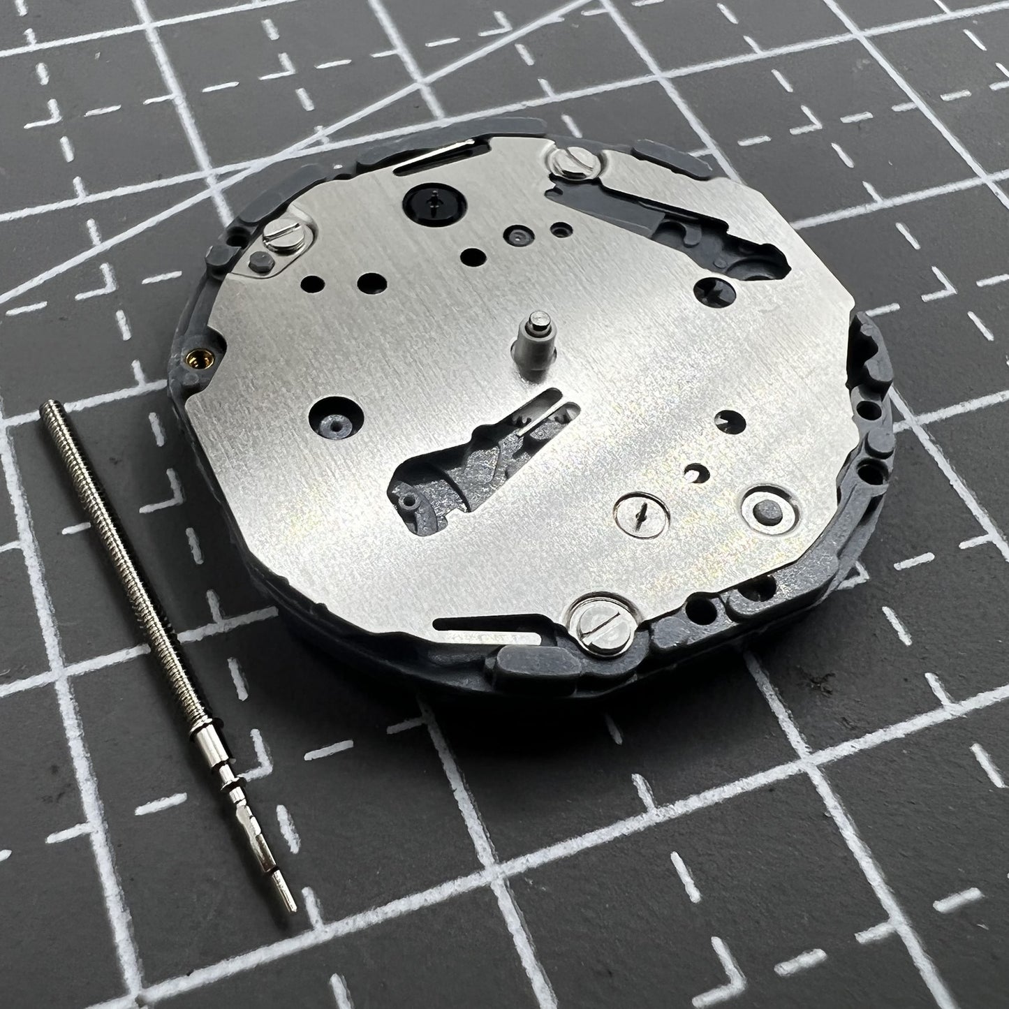 Uhrwerk Quarz Epson Hattori VD77A Japan Modell for precise watch repair and replacement