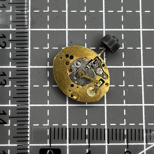 Swiss ETA980.003 quartz watch movement with 2 hands and blue circuit board for precise timekeeping.
