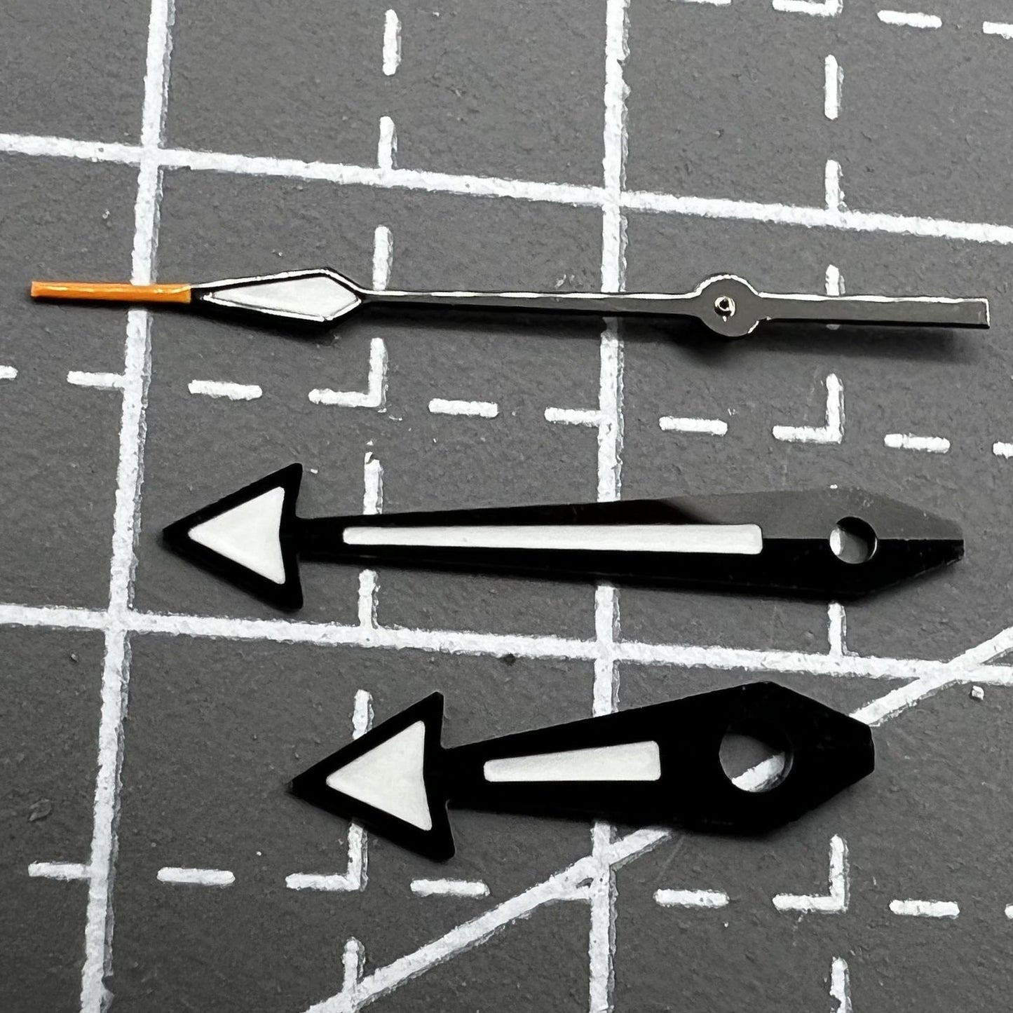 Grünes Leuchtendes Pfeilförmiges Zeigerset für Uhrwerk 8200 8215 8200 Schwarze