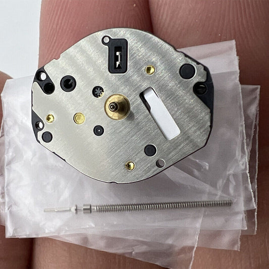 Hattori Epson Y121 quartz watch movement for precise timekeeping in watch accessories.