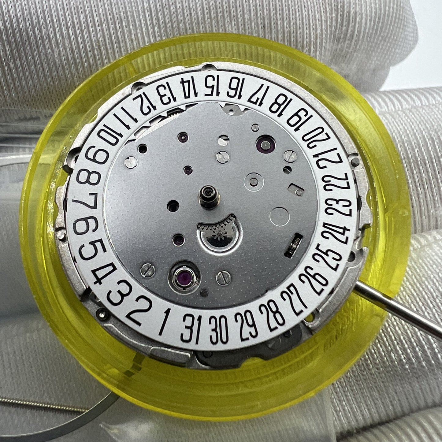 In Japan hergestelltes Miyota/Citizen 9019, japanisches automatisches mechanisches Uhrwerk, Datum bei 3/6