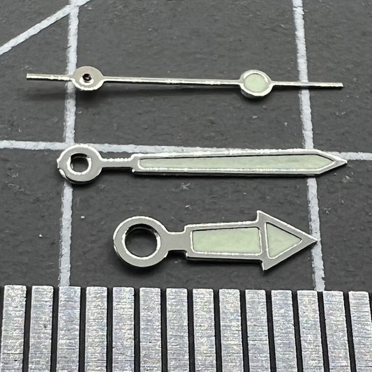 Set of luminous watch hands for Miyota 2035 with clear visibility, perfect for precise timekeeping.