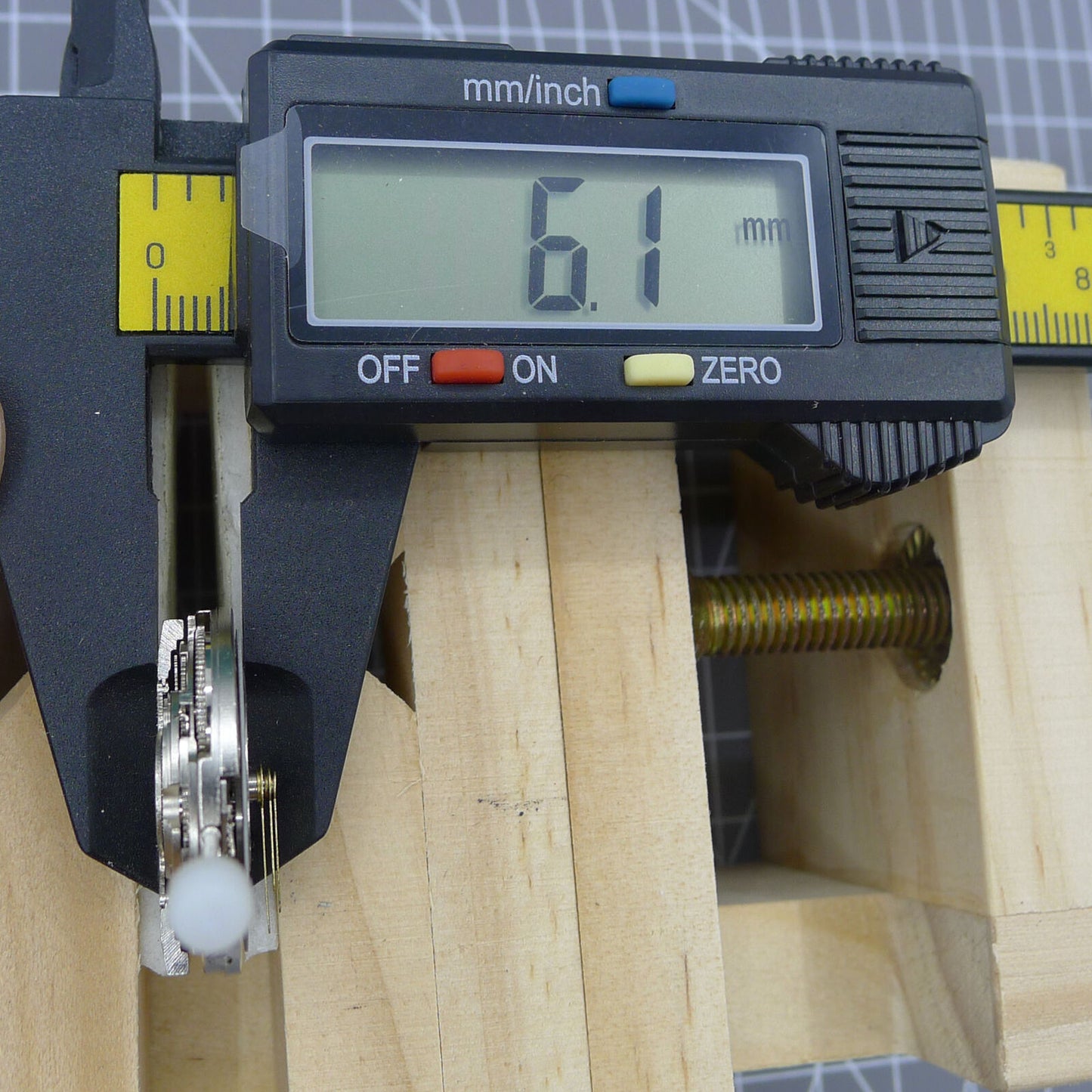 Shanghai Automatisches mechanisches Uhrwerk RK4D-2 Kleine Sekunde bei 9