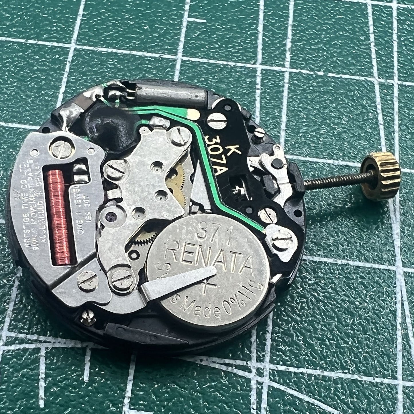 Montre à quartz ISA 307 en gros, mouvement, date à 3 heures, originale, neuve