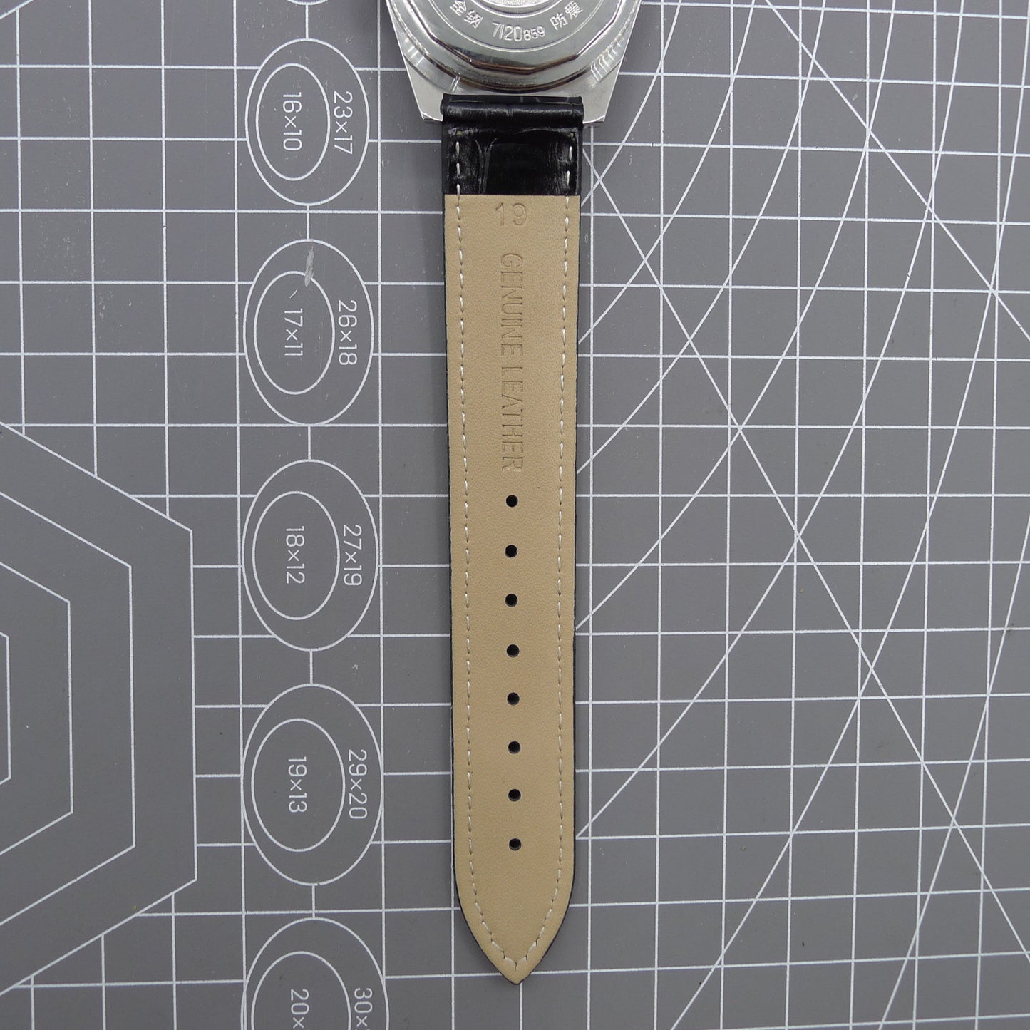 Shanghai Factory 37mm 7120 men's manual mechanical watch featuring shock-resistant design for lasting durability.