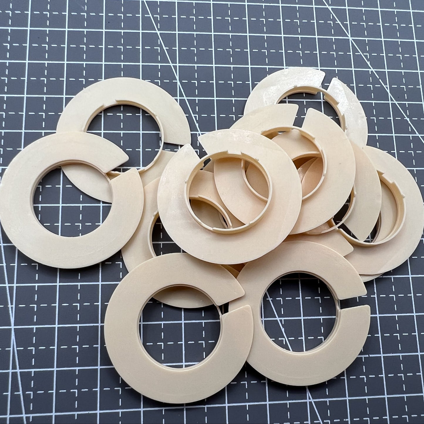 12 pièces 2 tailles de ligne entretoise de boîtier de mouvement support de bague de boîtier #T-676-TAILLE 8,75