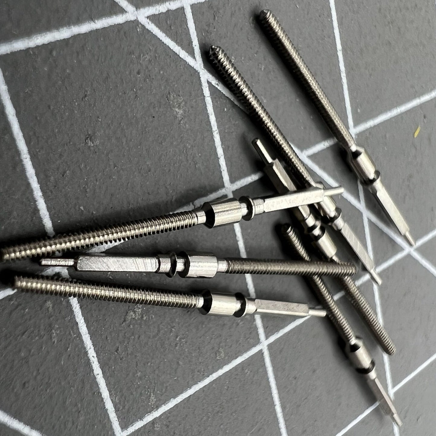 Neue, in China hergestellte generische Uhrenaufzugswellen für das Uhrwerk ETA 7750 7751