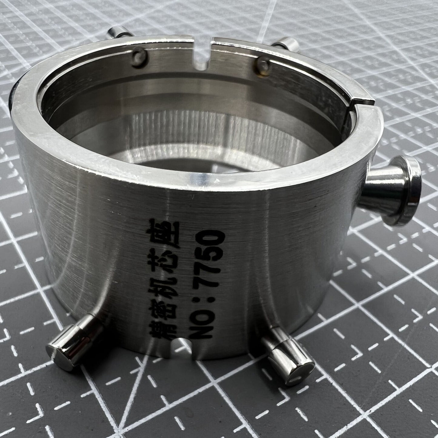 Chromium-plated Movement Holder Generic for Movement ETA 7750
