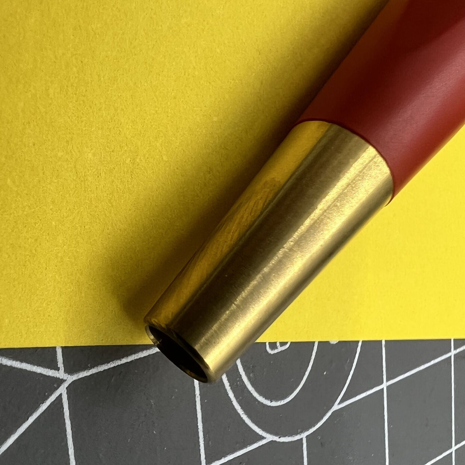 Swiss Bergeon 2834-L brass scratch brush 10mm gently cleans watch parts, perfect for detailed accessory maintenance.