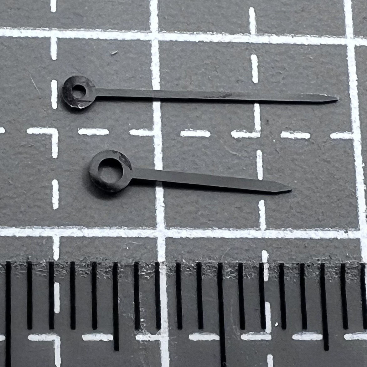 2er Pack schwarze Zeigersätze für ETA Modelle 282 001 002 E03 001 976 001 2000 1