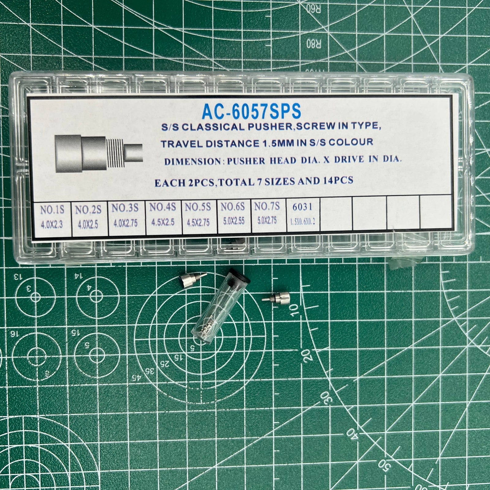 Wholesale Watch silver stainless steel classical pusher design for elegant timekeeping.