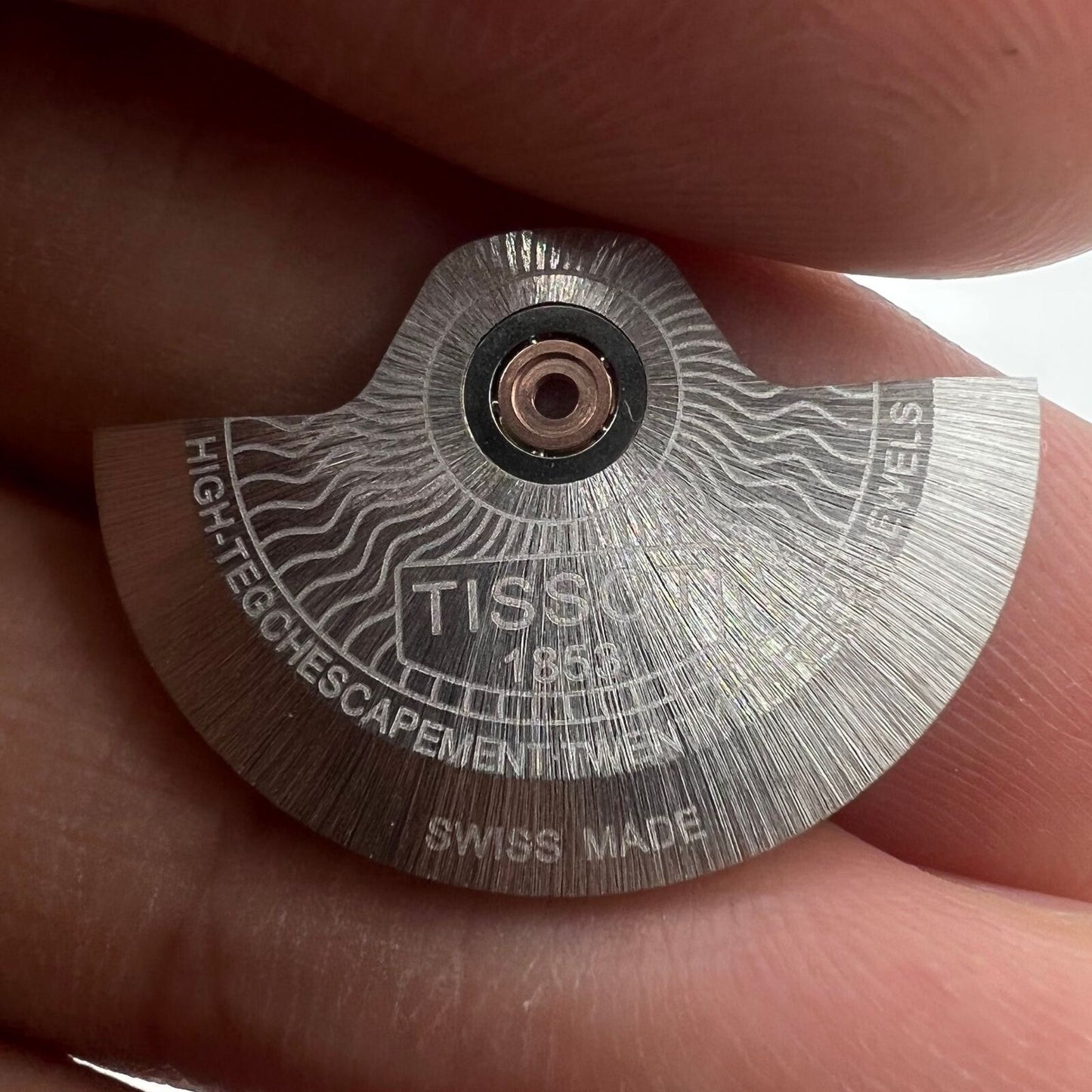 C07.111 watch movement oscillating weight rotor replacement for precise timekeeping.