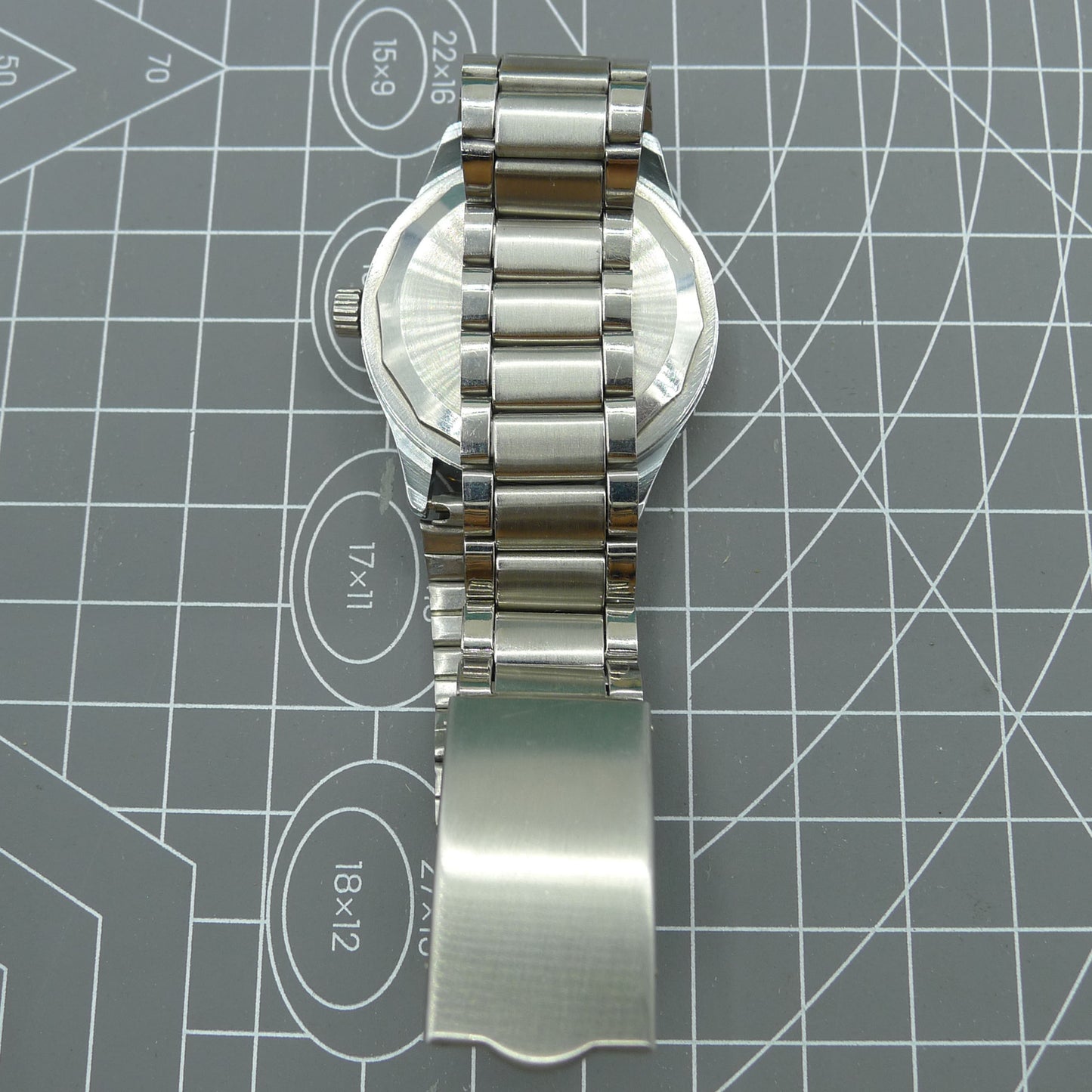 36.5mm Shanghai Factory Made Manual Mechanical Watch 19 Jews Shock-Resistant