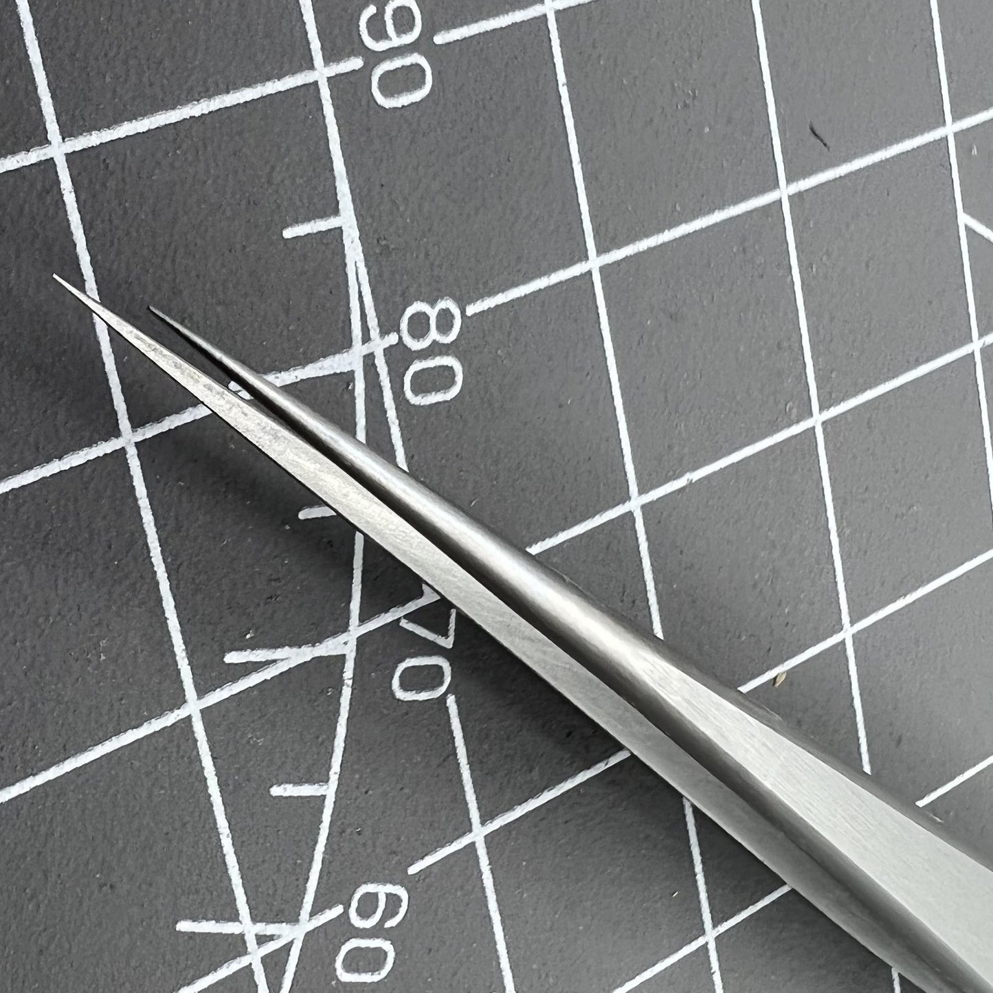 Pince à épiler Bergeon 7027-SS de fabrication suisse, pointes étroites et fines