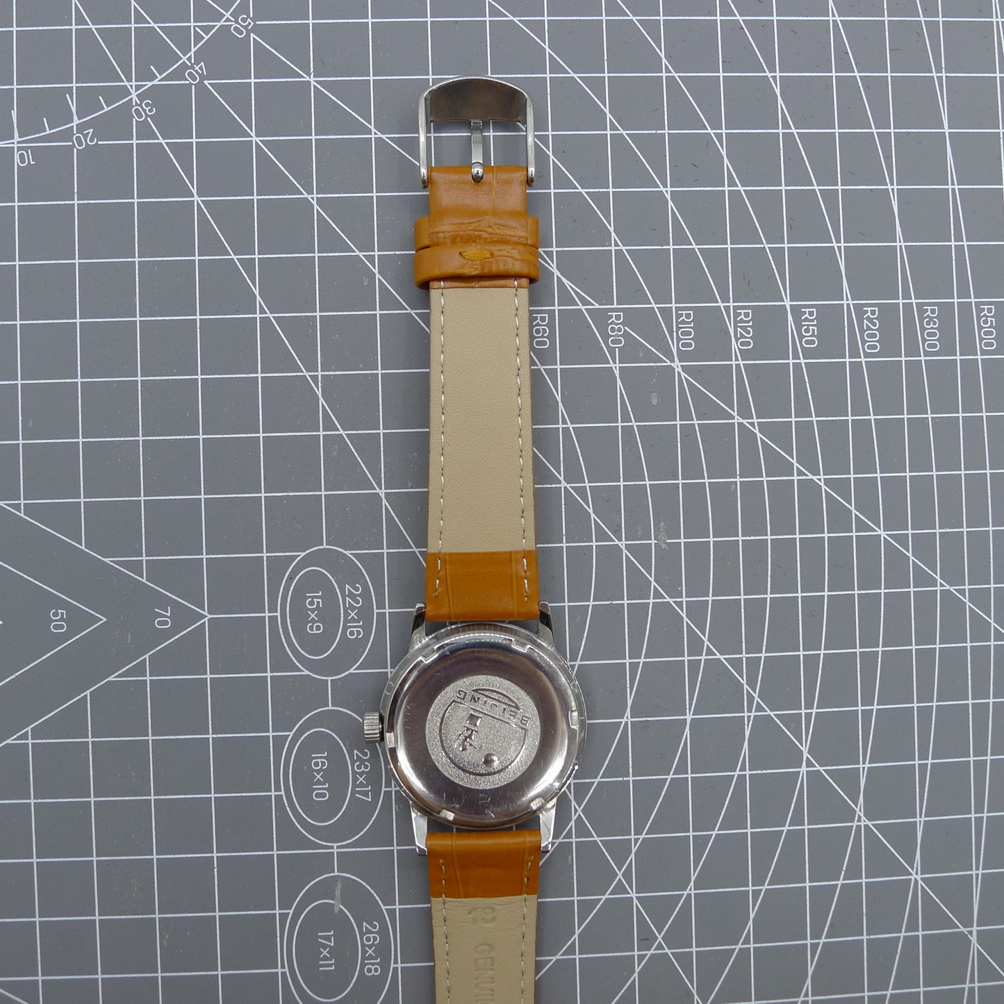 Beijing 36mm Double Rhomb watch in silver with nail markers, manual mechanical movement for accuracy