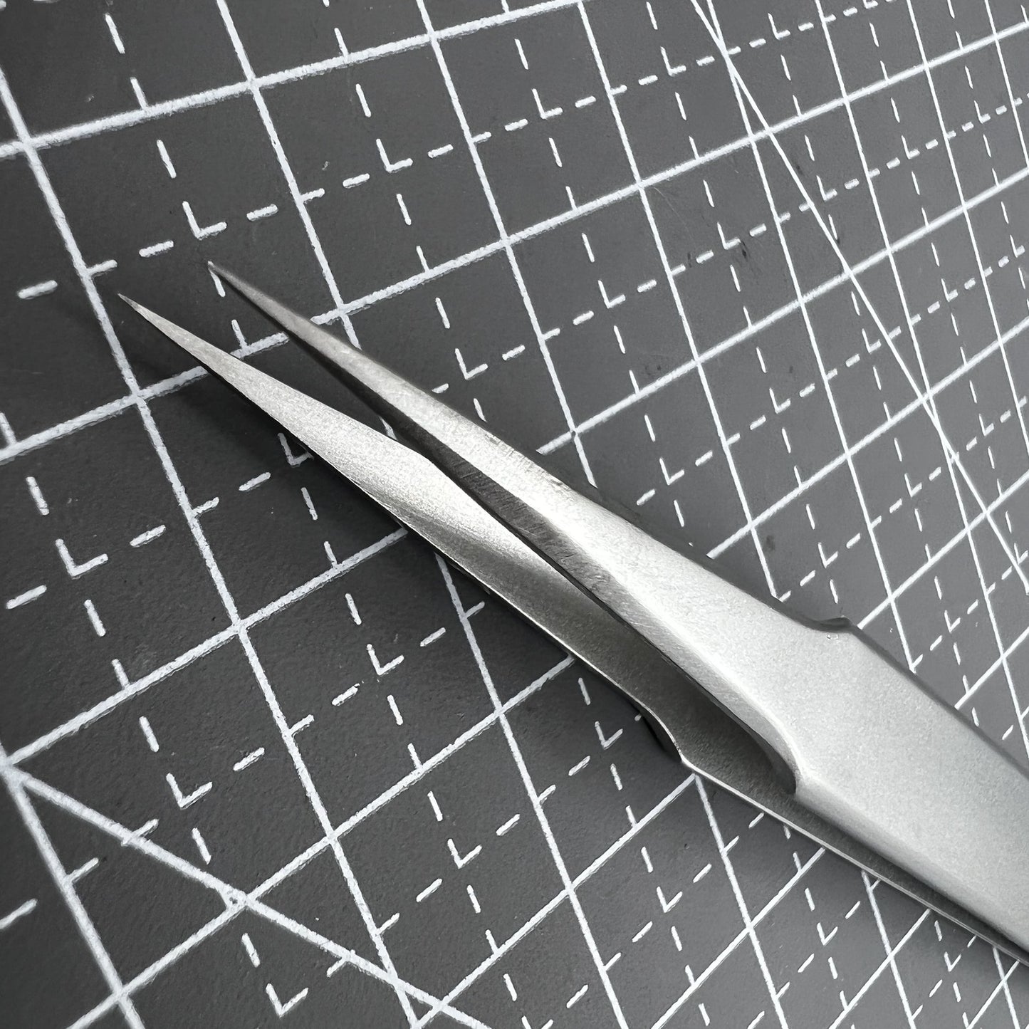 Swiss Bergeon 7026-2 Tweezer Antimagnetic Strong, Fine Point