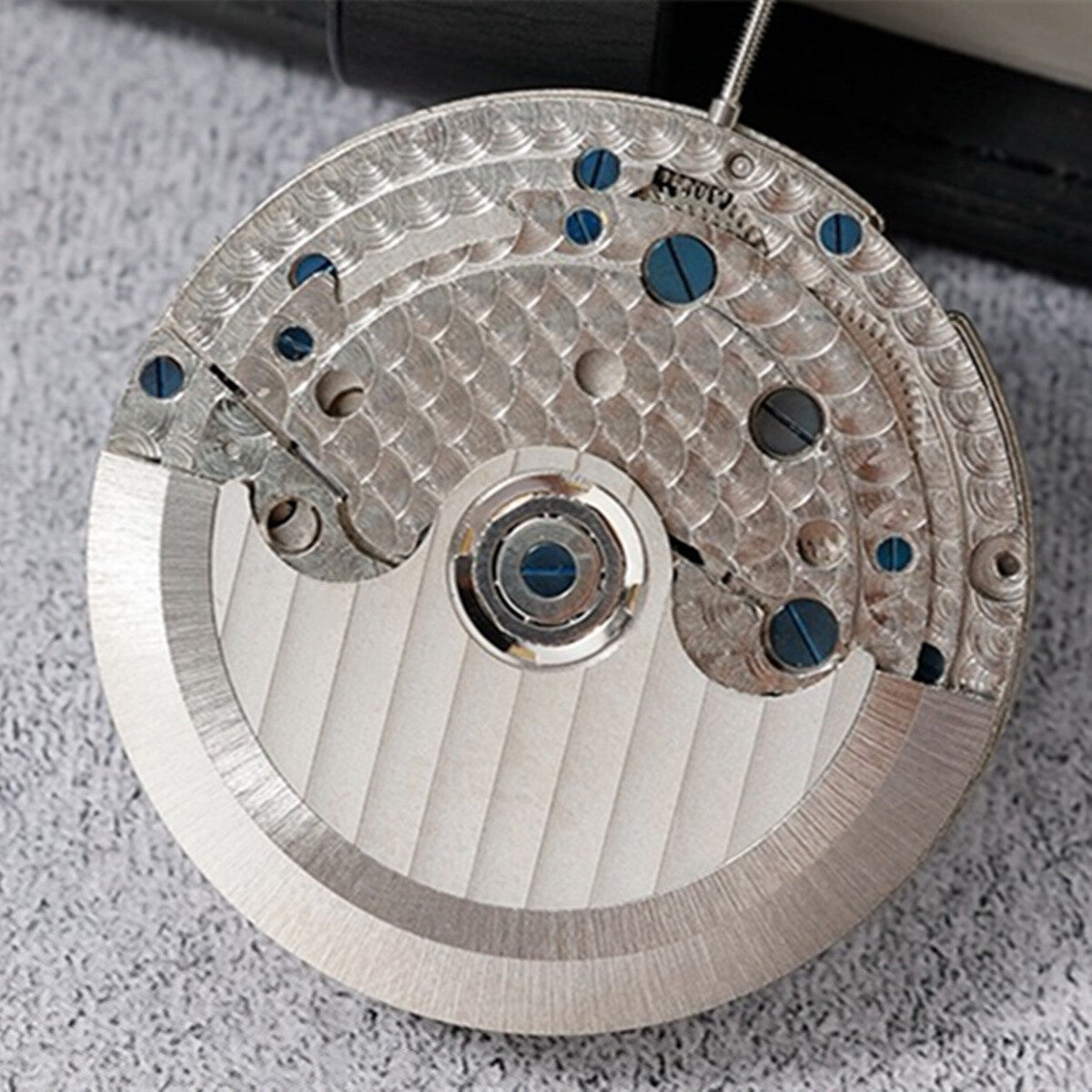 SH Doppelschwungrad Multifunktionales automatisches mechanisches Uhrwerk Kein Kalender