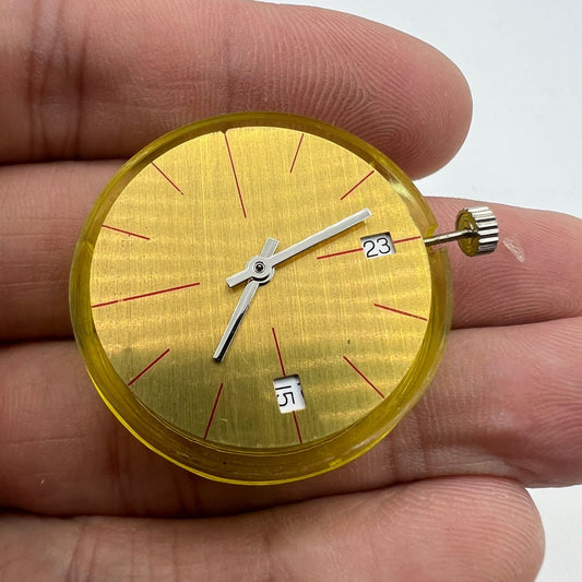 Seagull ETA 2892A2 automatic movement with calendar window for watch accessories.