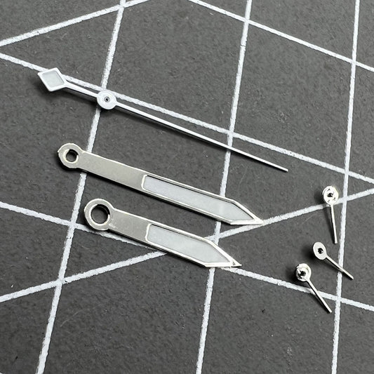 Silver and white trim luminous watch hands, 14.5mm, for VD53 VD54 VD57 movements.