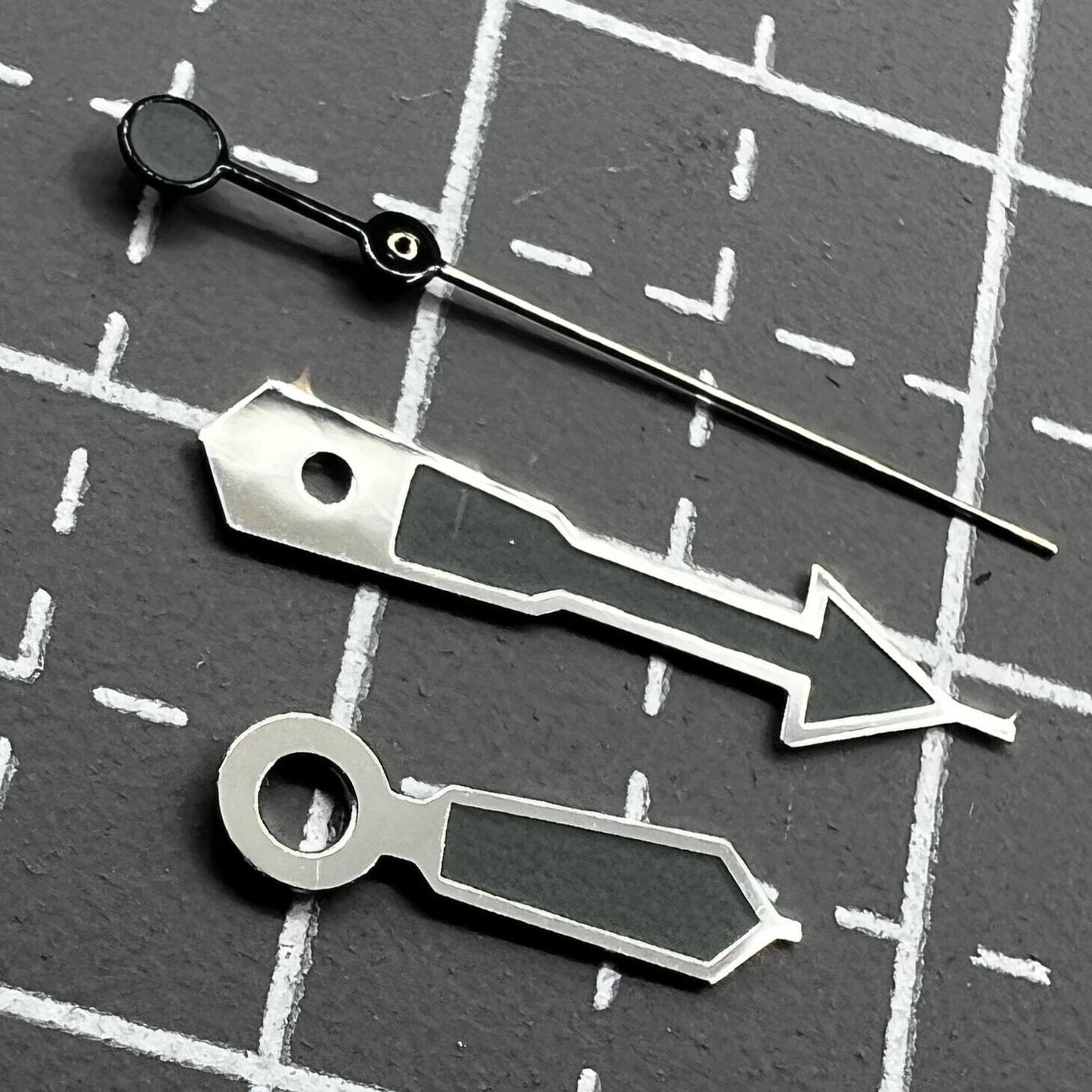 12,5 mm silberner Rand, grüne Leuchtzeiger-Sets für das Uhrwerk Seiko NH35 NH36 7S26