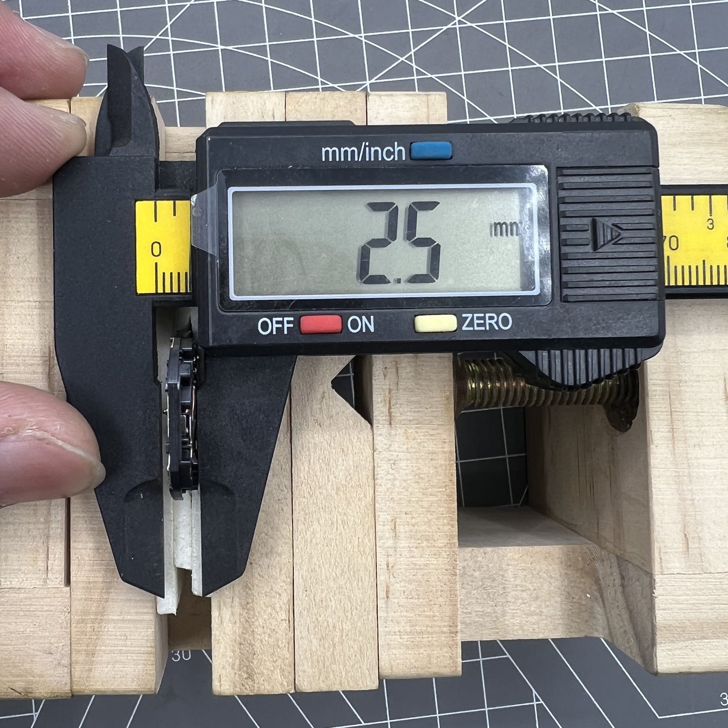 Hattori Quartz Uhr VX3LA Multifunktionale 3 Zifferblatt 2 6 10 Modelle