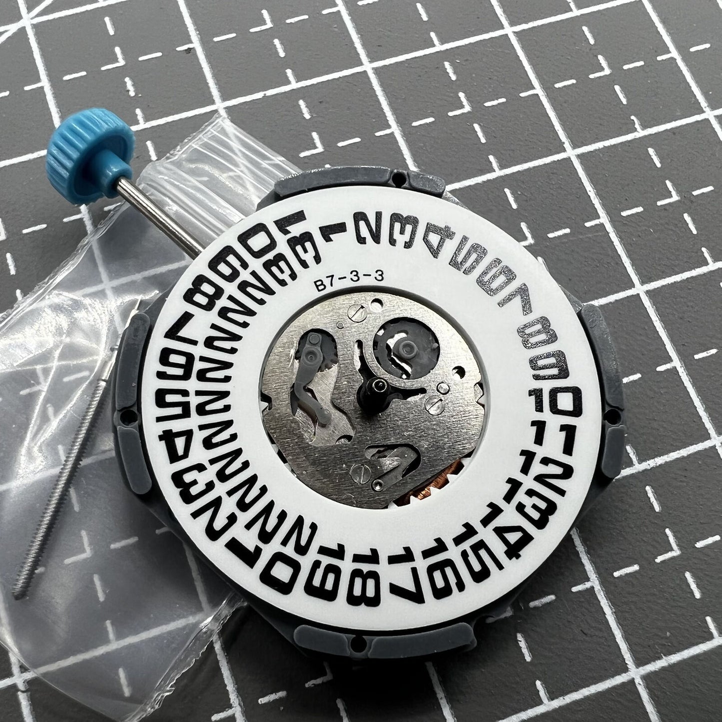 Miyota 6M53 Date at 3 Quartz Movement 3 Hands Big Date Movement