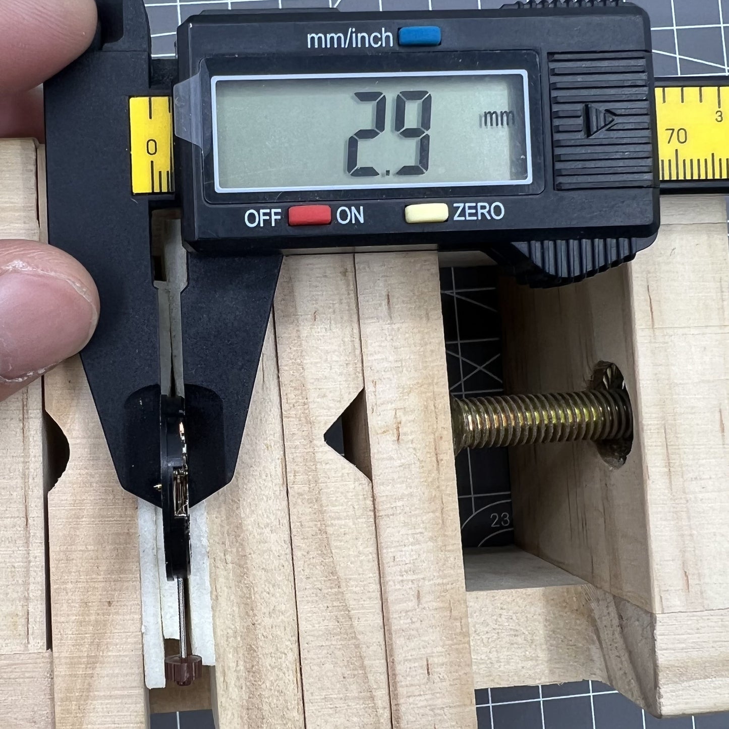 Swiss Ronda 505 quartz watch movement with date display at 3 o'clock, ensuring precise timekeeping.
