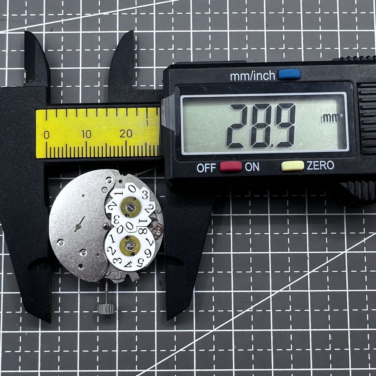 Tianjin T17 Mechanical Movement Big Date At 12 Super Thin 2 Hands Small Second
