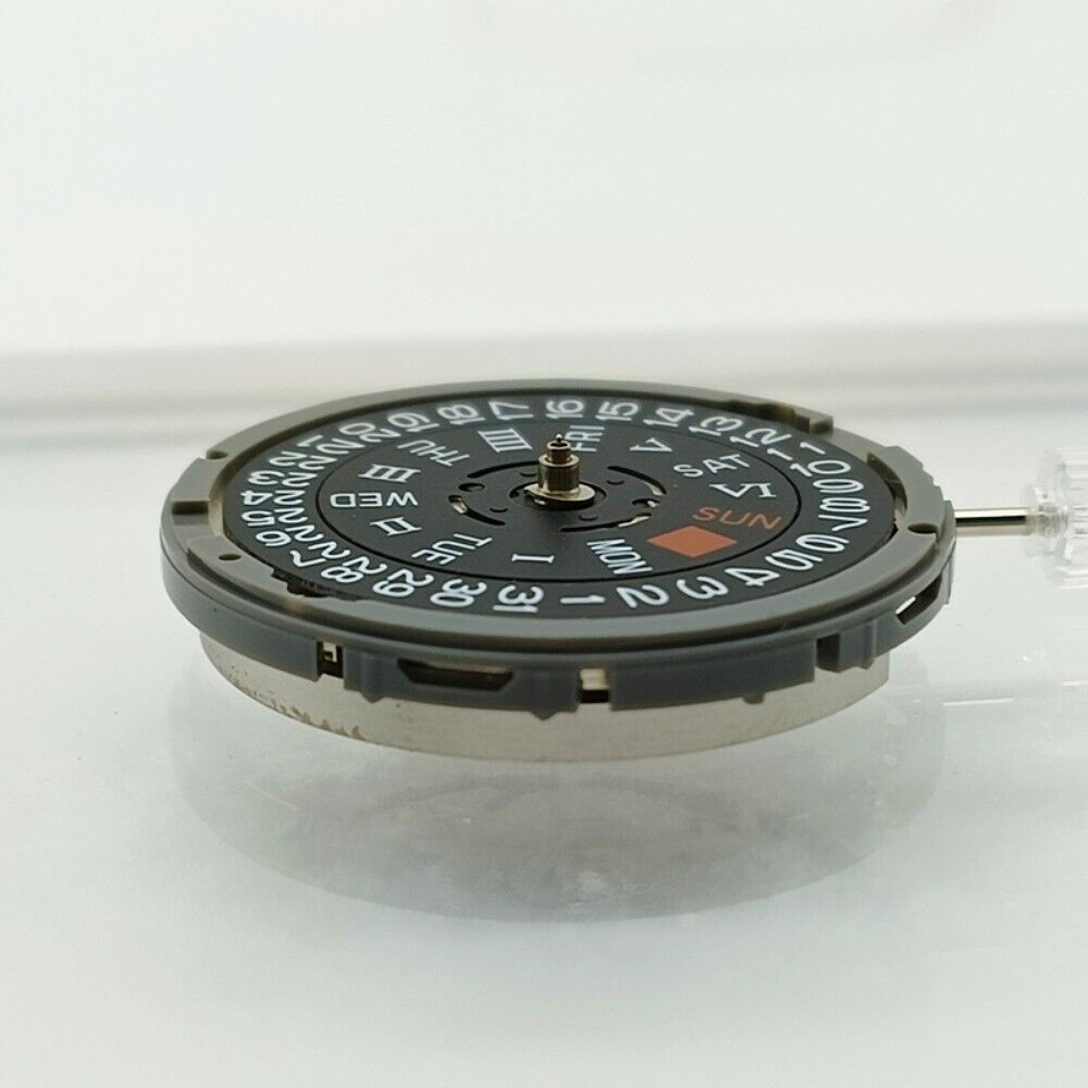 Black NH36 NH36A Roman Wheel Crown At 3.0/3.8 Automatic Mechanical Movement