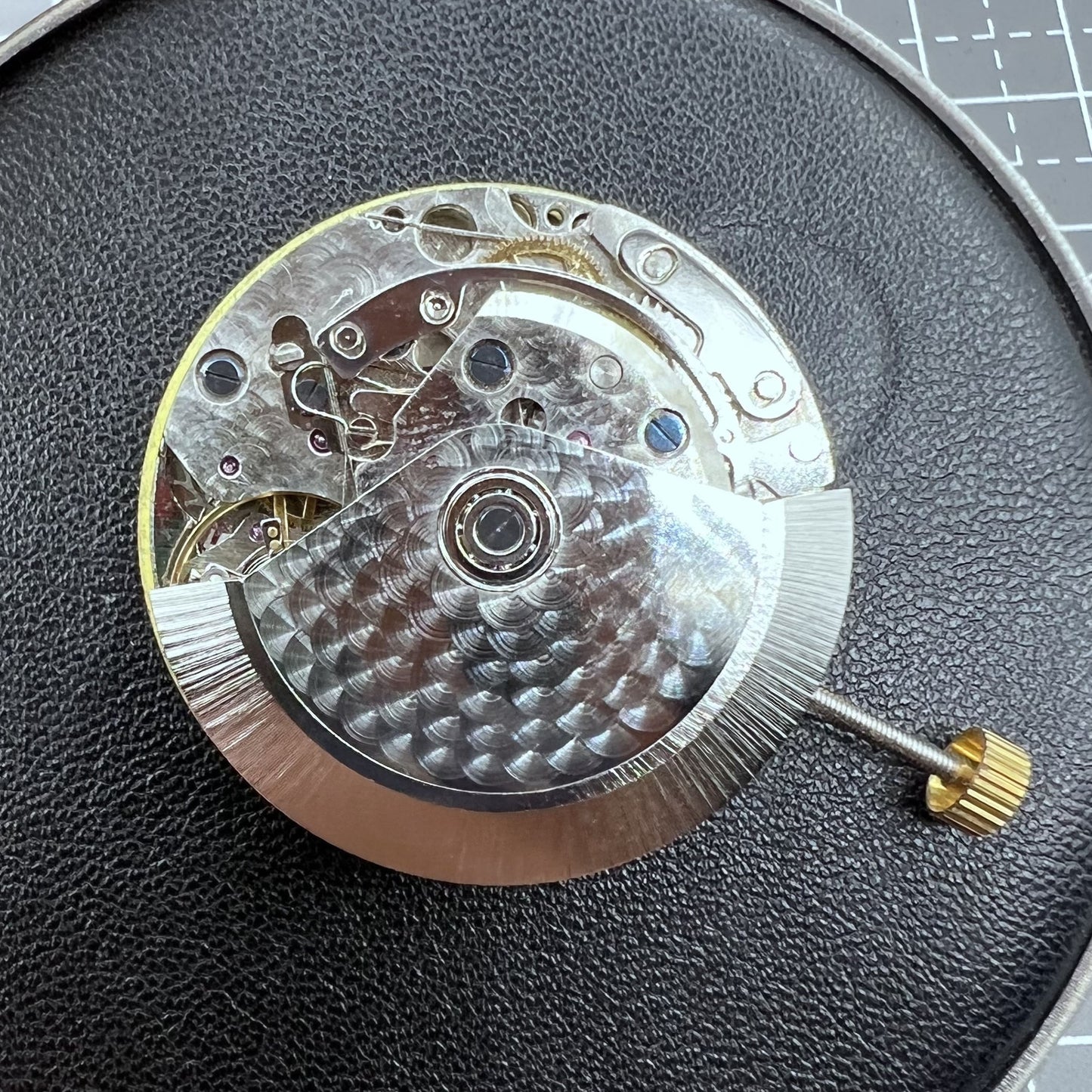 Dandong 7750 Mechanical Movement Date At 3 Small Second At 6/9/12