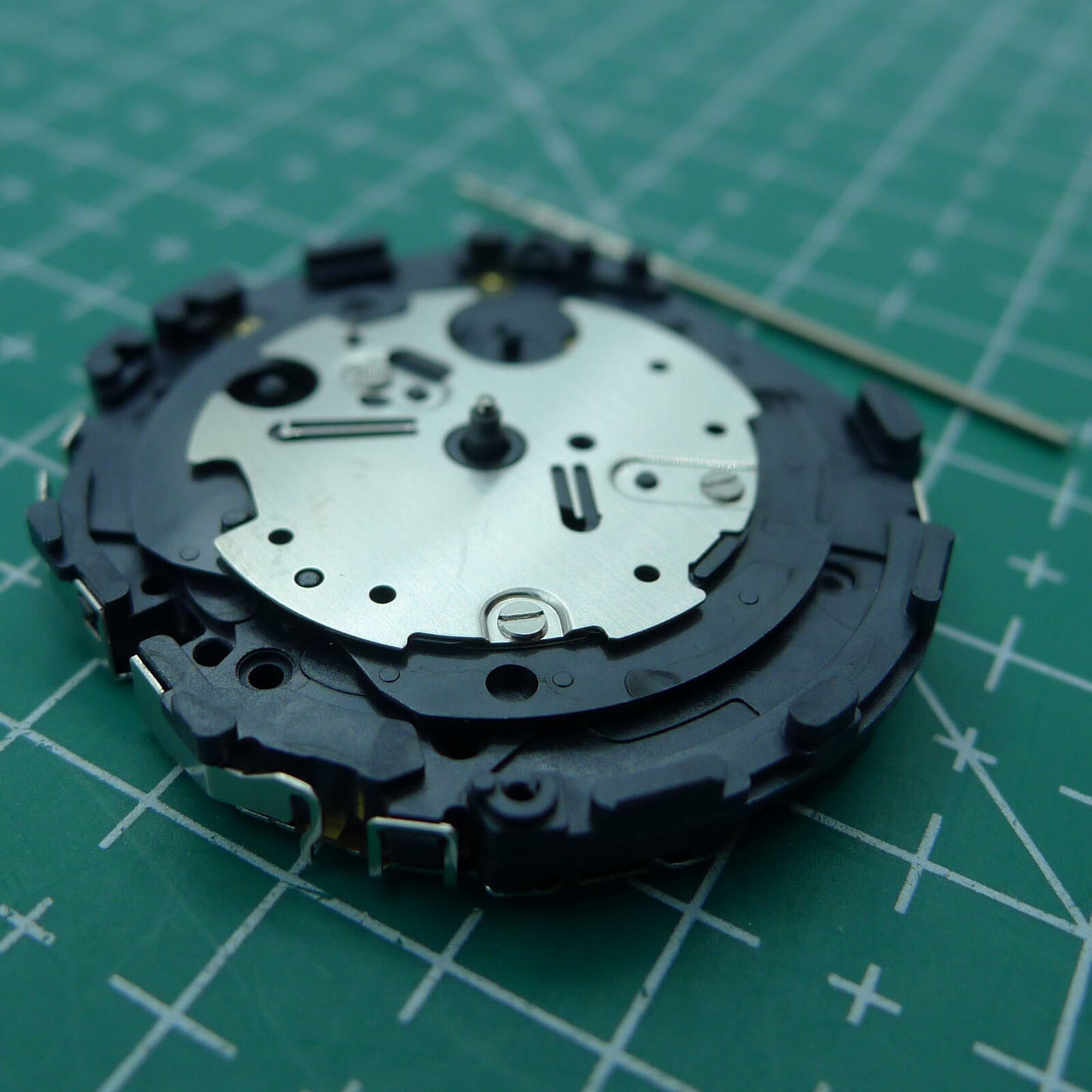 Hattori Epson TMI VL57 VL57A Watch Quartz Movement Japan Made