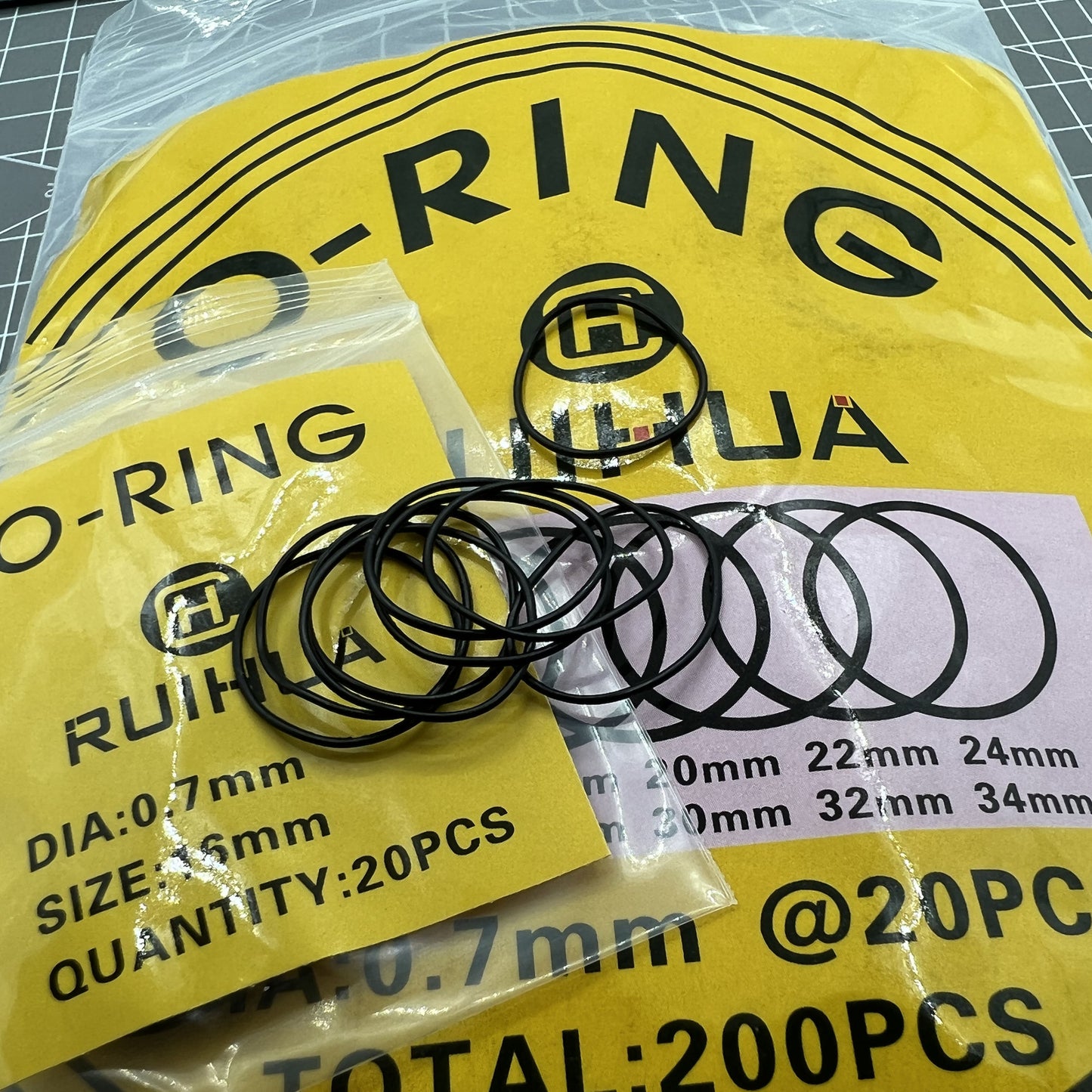 DIA 0.5-0.7mm Thick 200PCS Size16-34mm Waterproof O Ring Kit Watch Back Gasket