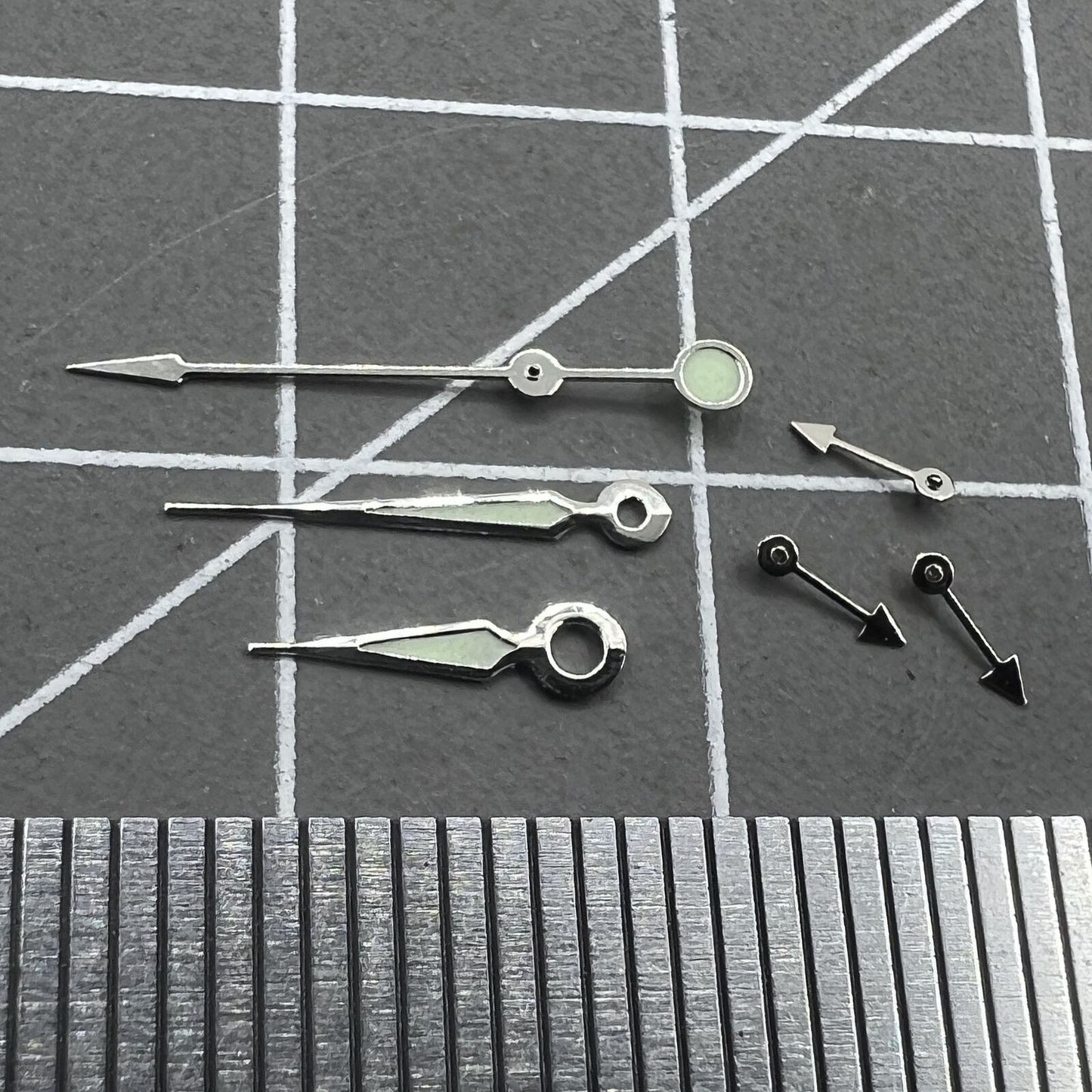 Aiguilles de montre pointues lumineuses vertes avec garniture argentée pour Miyota OS10 OS20 OS60 OS80