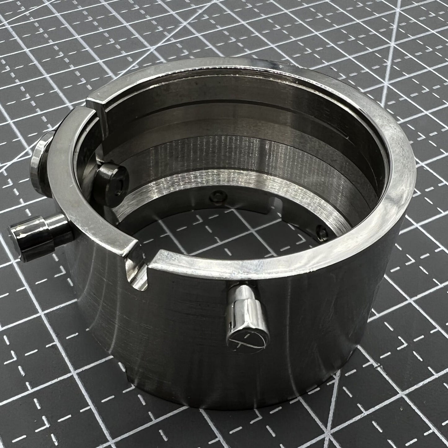 Chromium-plated Movement Holder Generic for Movement ETA 7750