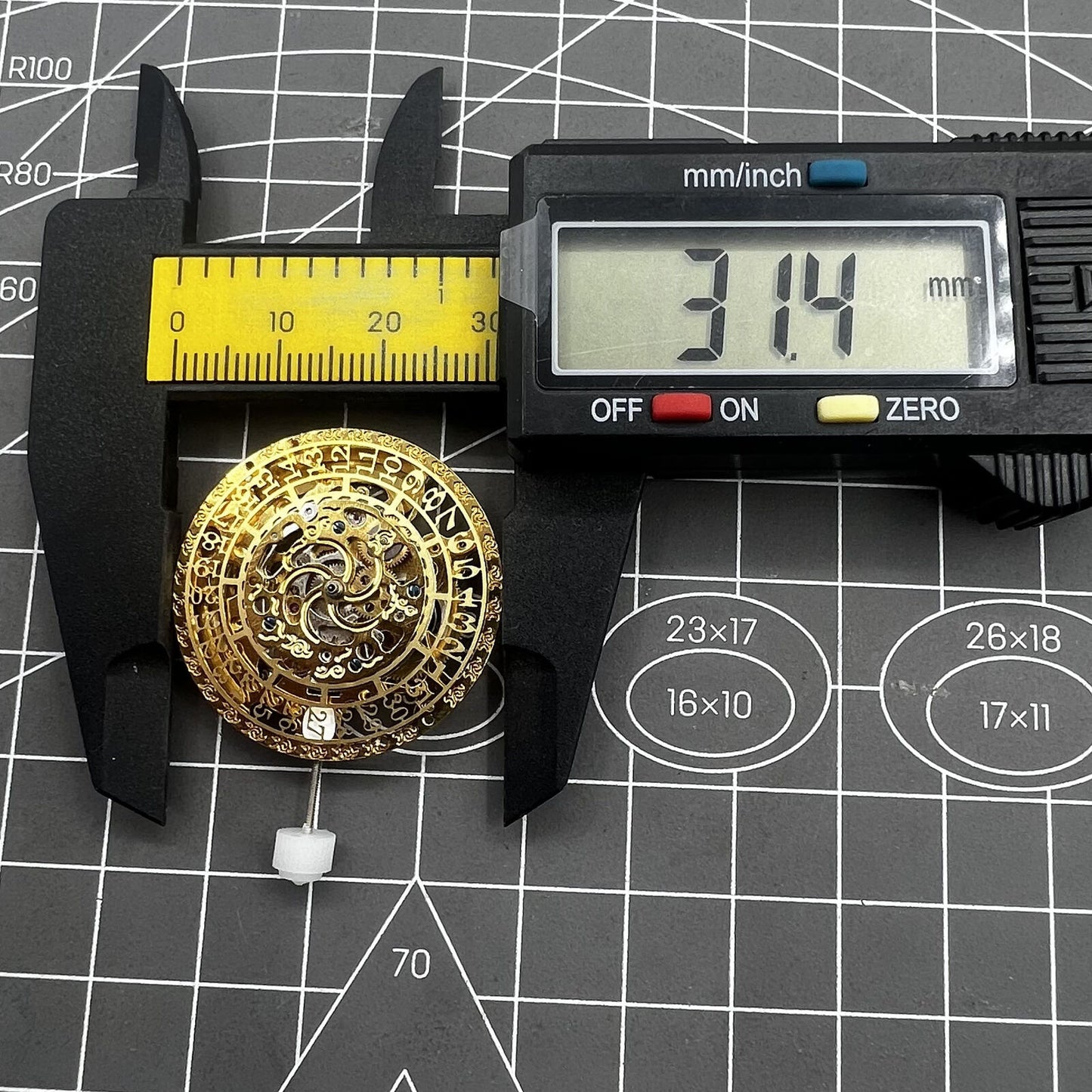 HZ27AOB Golden Hollow Calendar Automatic Mechanical Movement