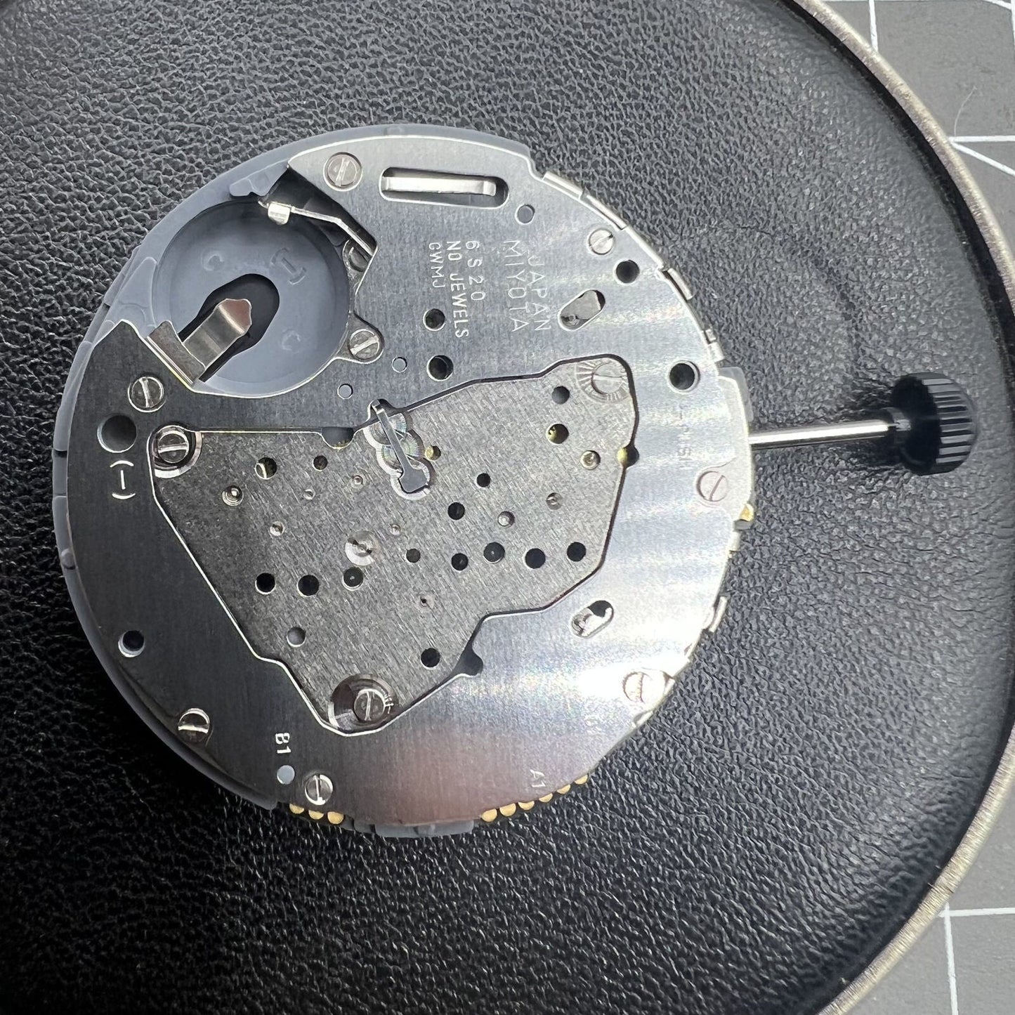Miyota 6S20 Quartz Movement Date At 3, 3 Hands, Small Second @3@6@9